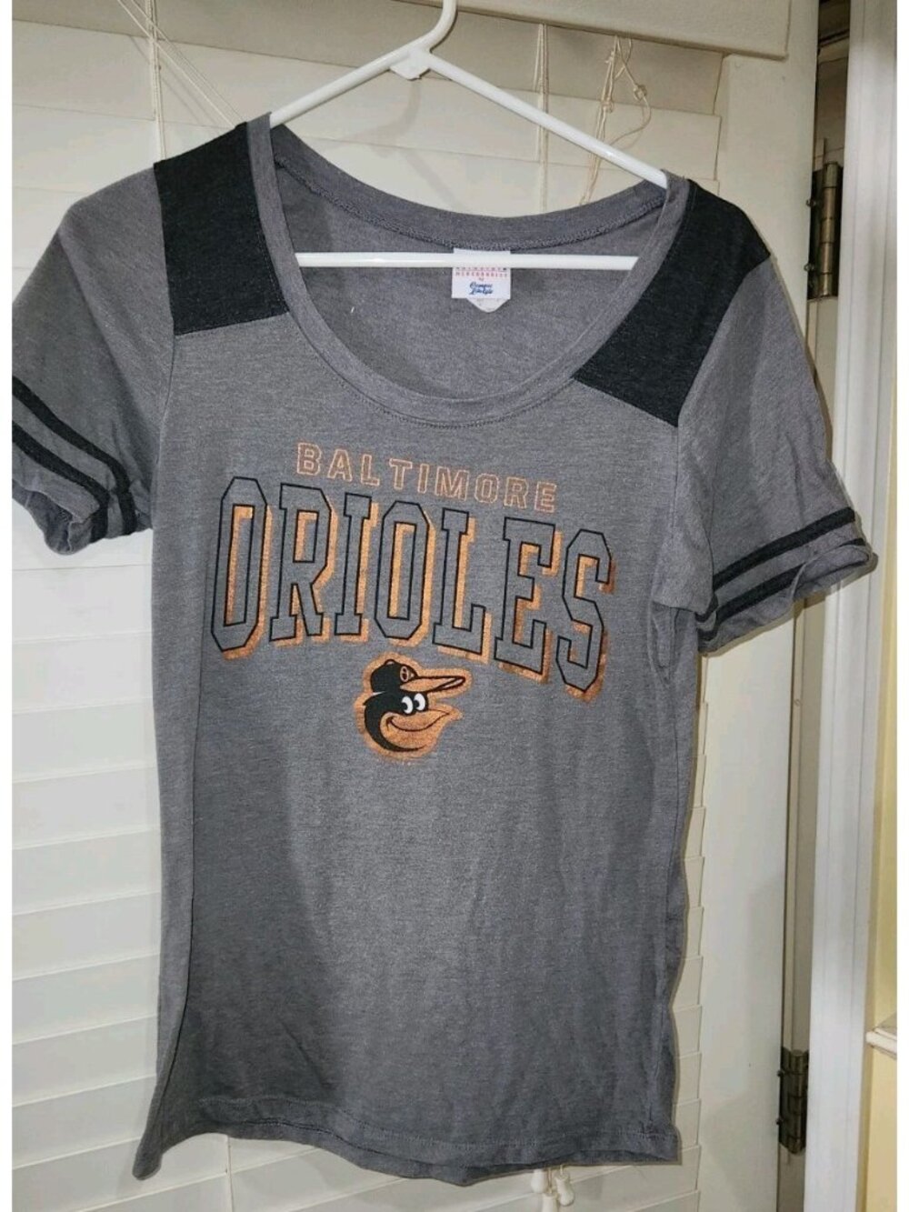 WOMENS Baltimore Orioles Tee Shirt baseball mlb MEDIUM